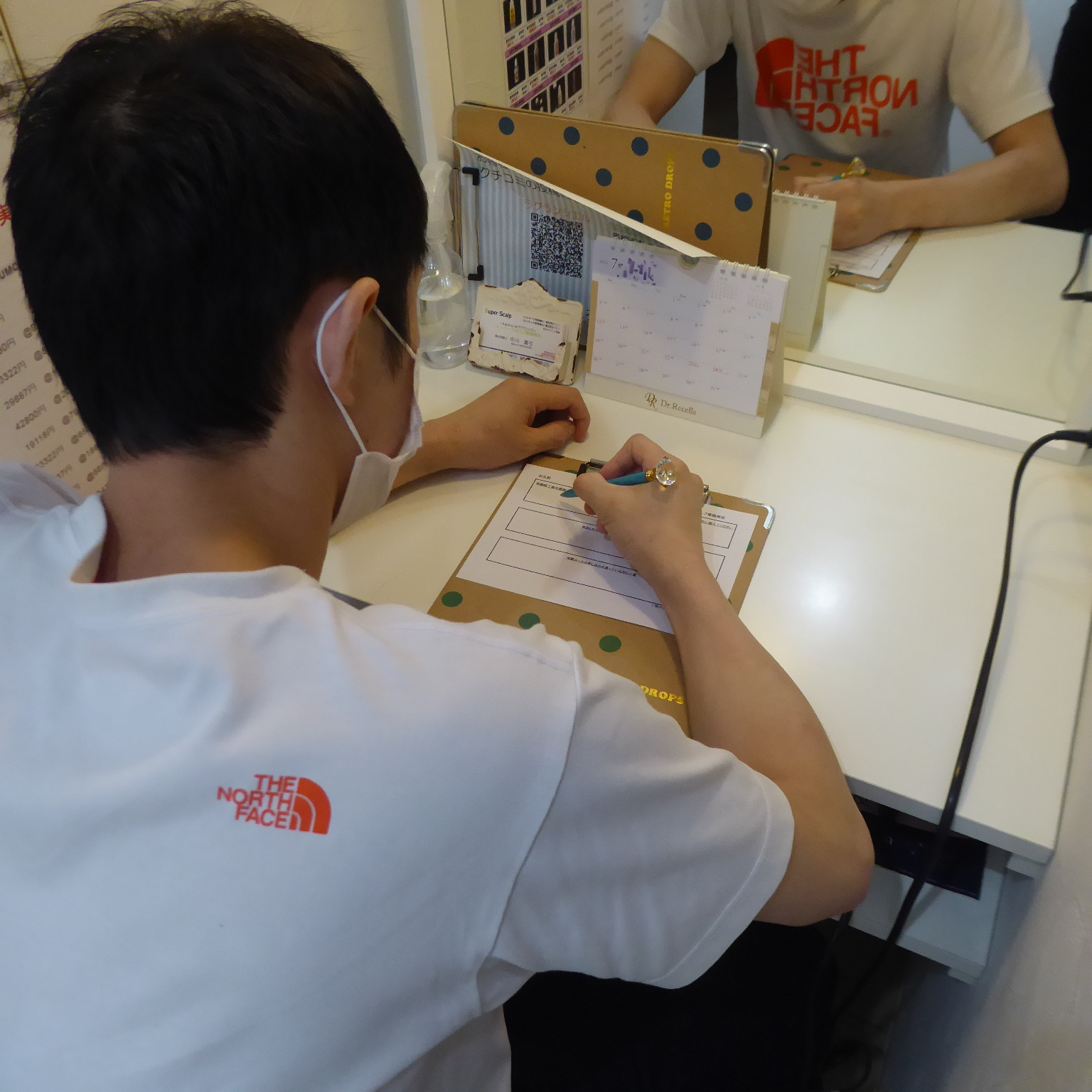 発毛するなら大好きなお酒控えます